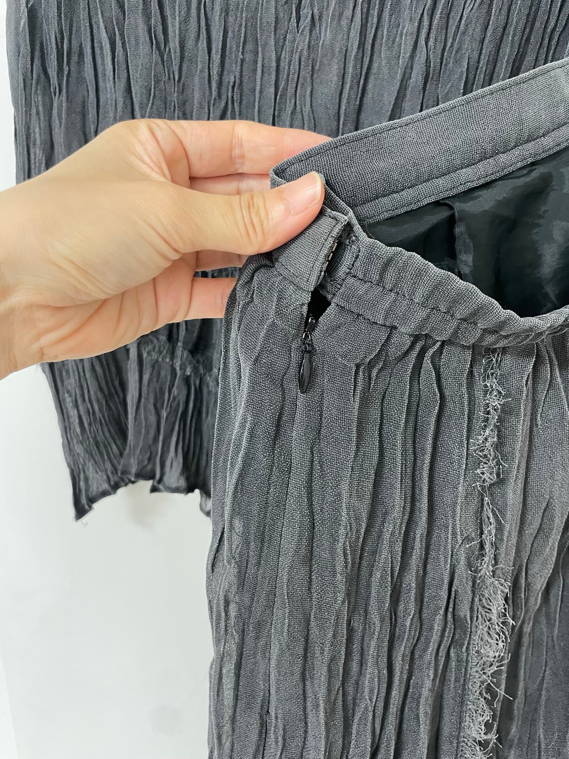 플리츠 투피스 셋업 그레이 (탑&스커트) 상품이미지3