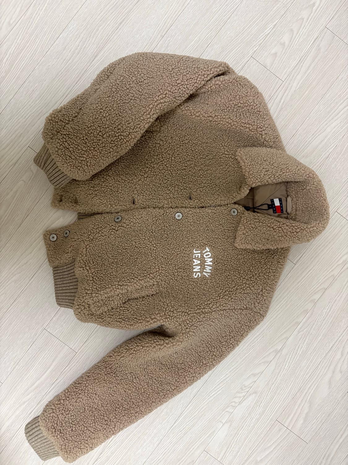 타미진스 장원영 바시티 봄버 자켓 상품이미지3