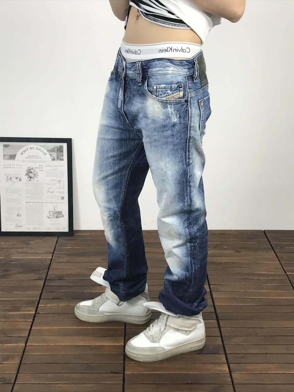 Diesel Italy Bleach Wash Denim Pants 상품이미지2