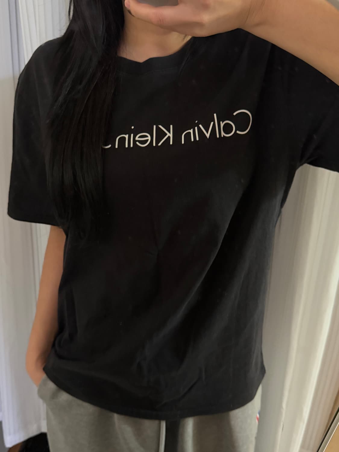 켈빈클라인 블랙 반팔티 L 상품이미지1