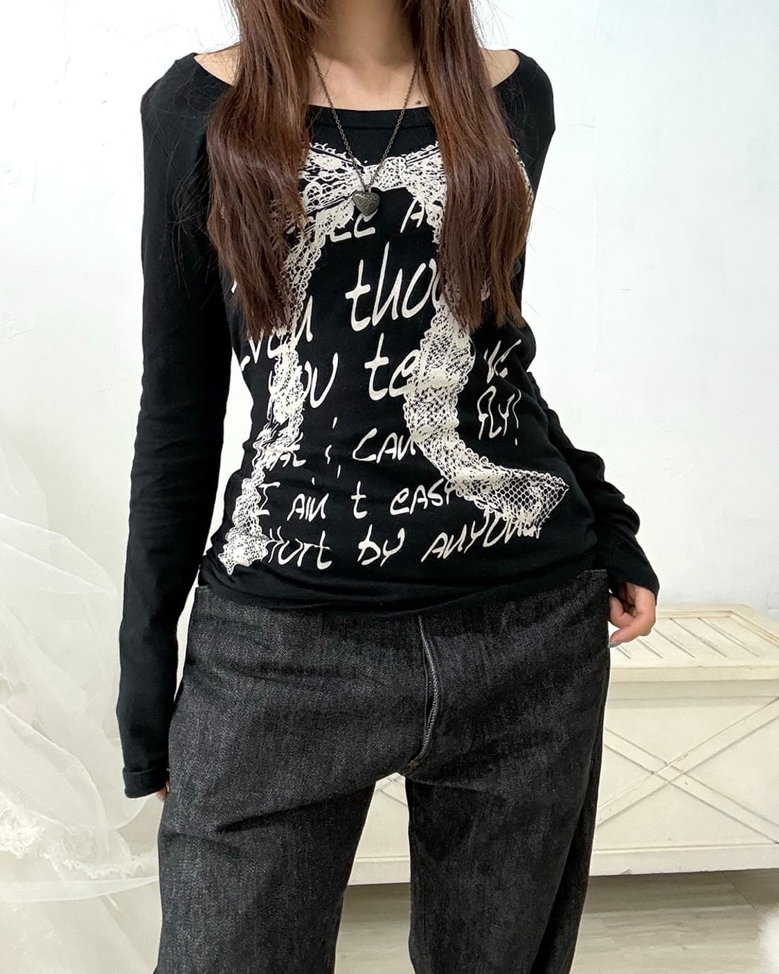 Black ribbon printed long sleeve 상품이미지3
