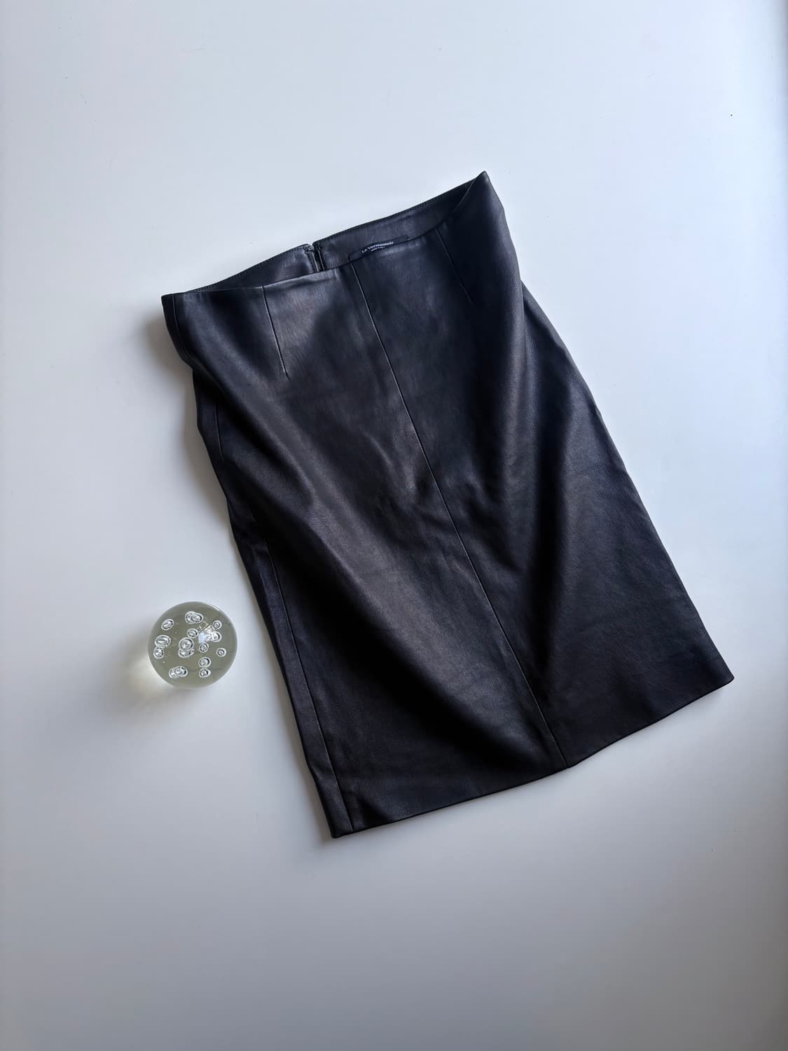 르 베르노소와르 H라인 리얼레더 스커트  상품이미지1
