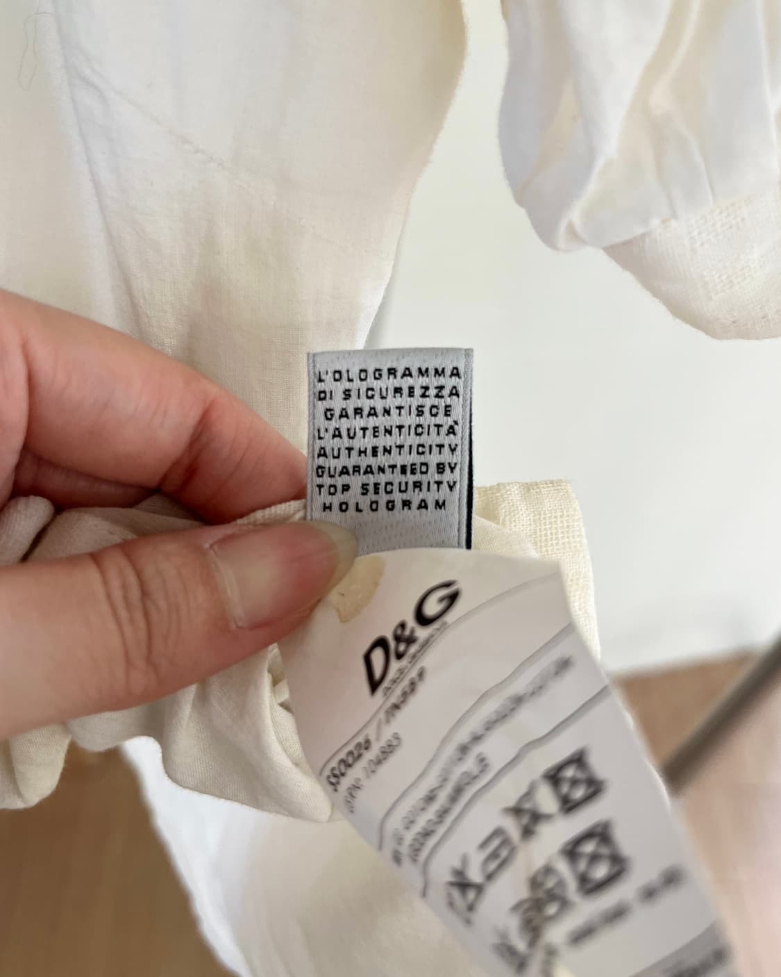 돌체 앤 가바나 화이트 코튼 퍼프 슬리브 셔츠 상품이미지9