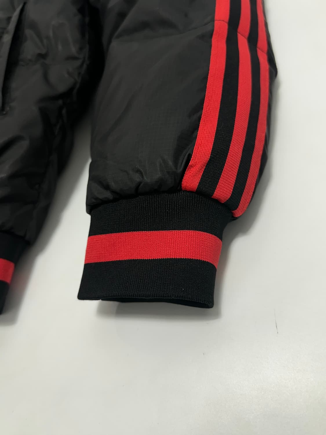 아디다스 AC밀란 덕다운 패딩 상품이미지4