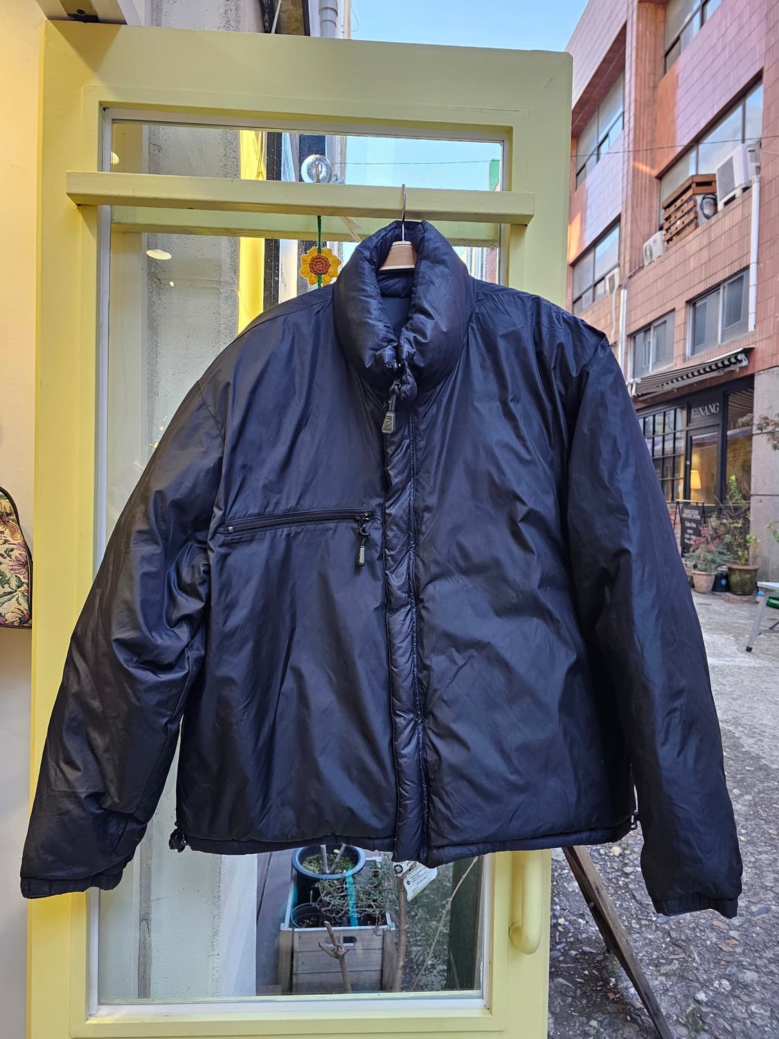 Bear USA 블랙 화이트구스다운 리버시블 패딩 상품이미지7