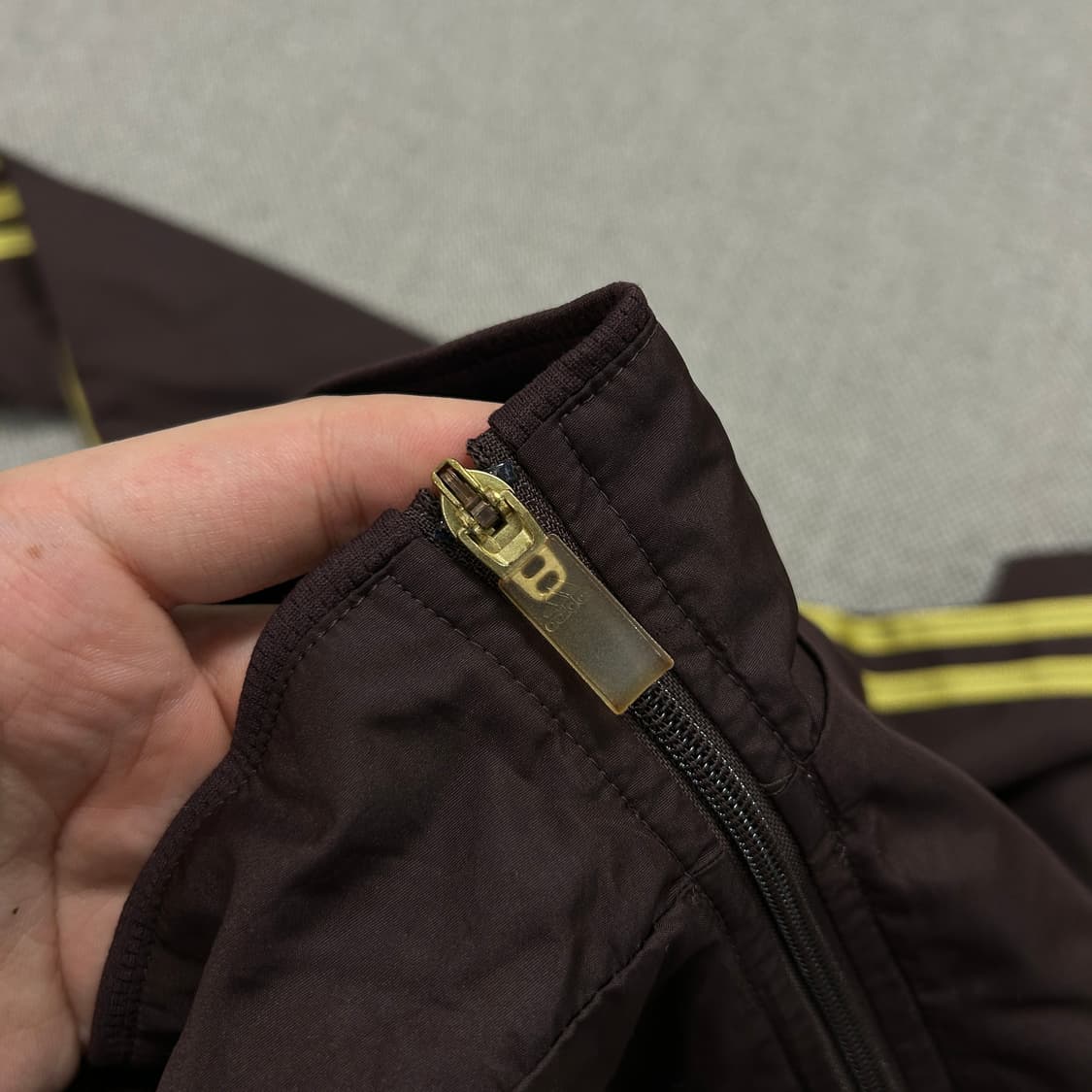 아디다스 우먼스 브라운 골드 삼선 바람막이(L) 상품이미지5