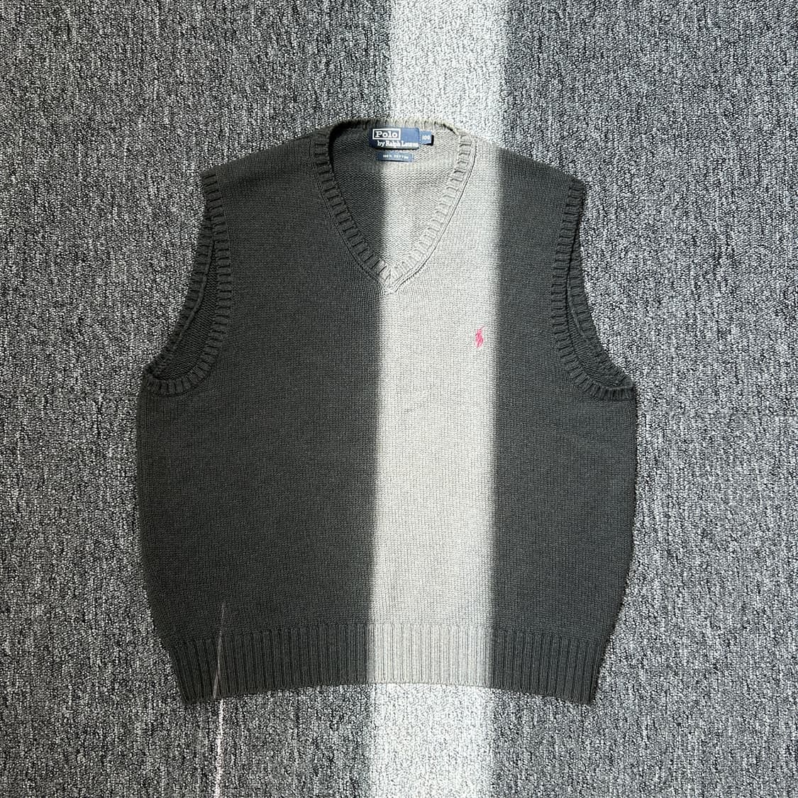폴로 랄프로렌 차콜 니트 베스트 상품이미지1