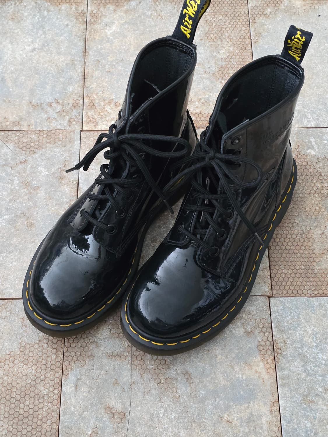 (230)닥터마틴 1460 페이턴트 부츠 상품이미지1