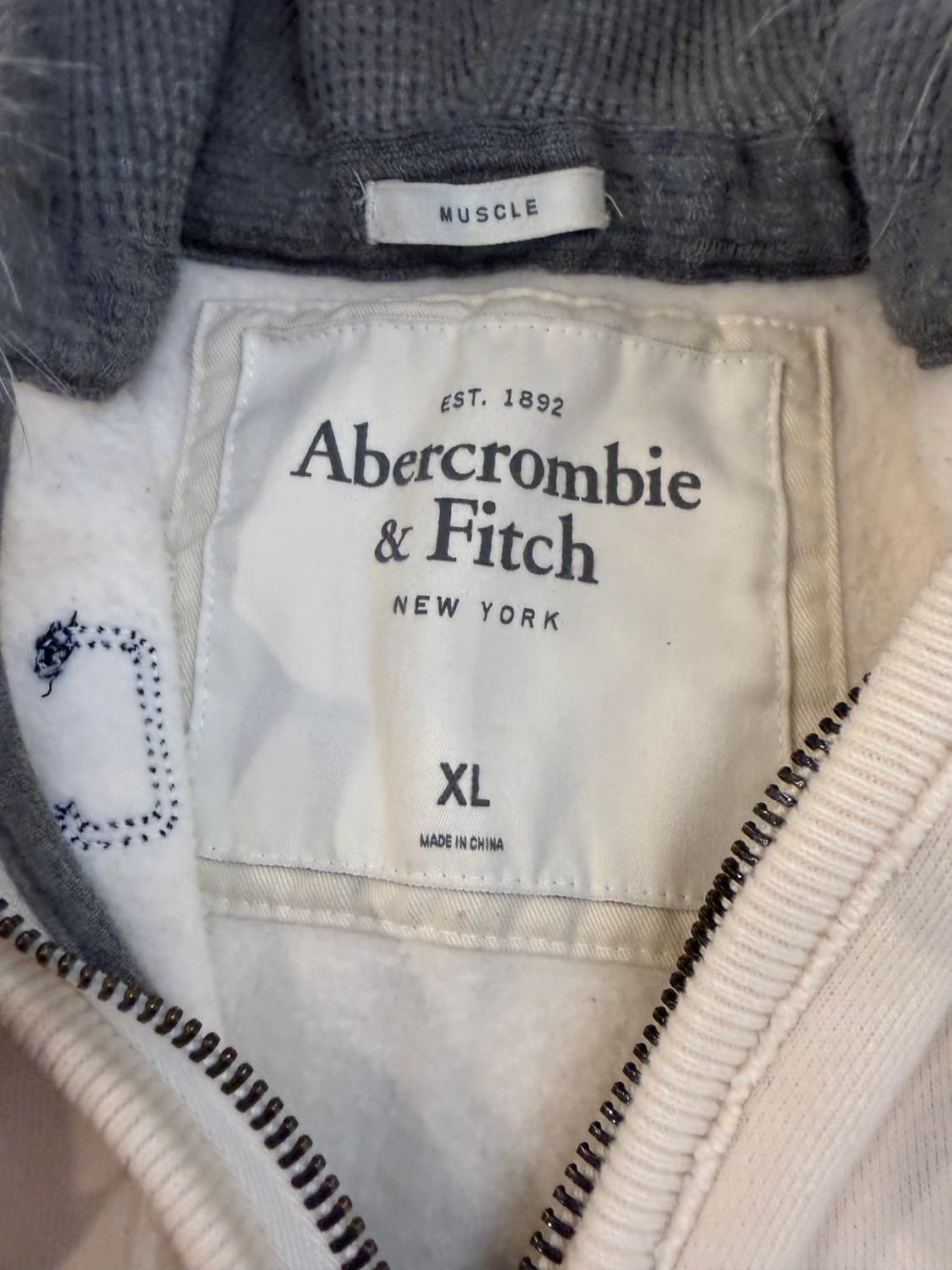 초 대장급) 아베크롬비 울프죠 퍼 후드집업 화이트 상품이미지5