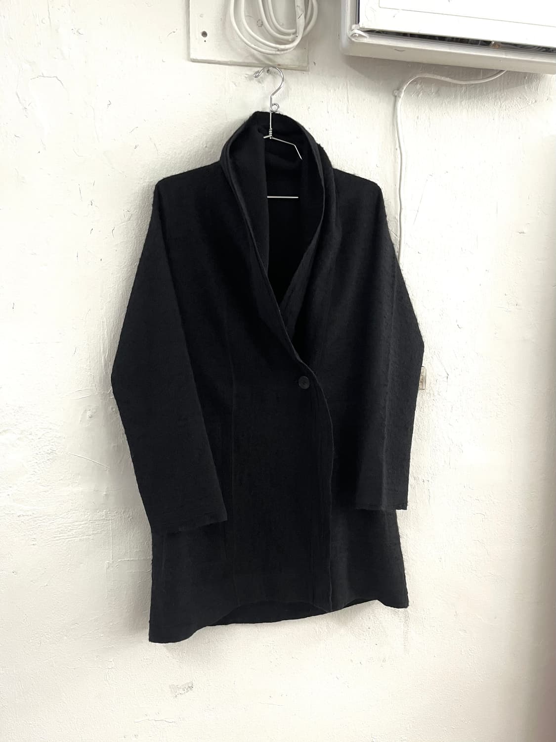 이세이미야케 HAAT 울 후드 코트 상품이미지1