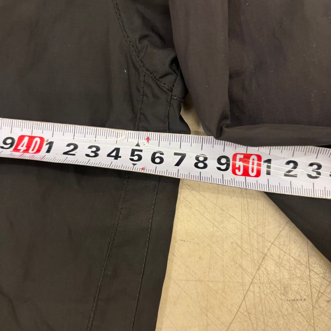 아디다스 스몰로고 블랙 바람막이 상품이미지5