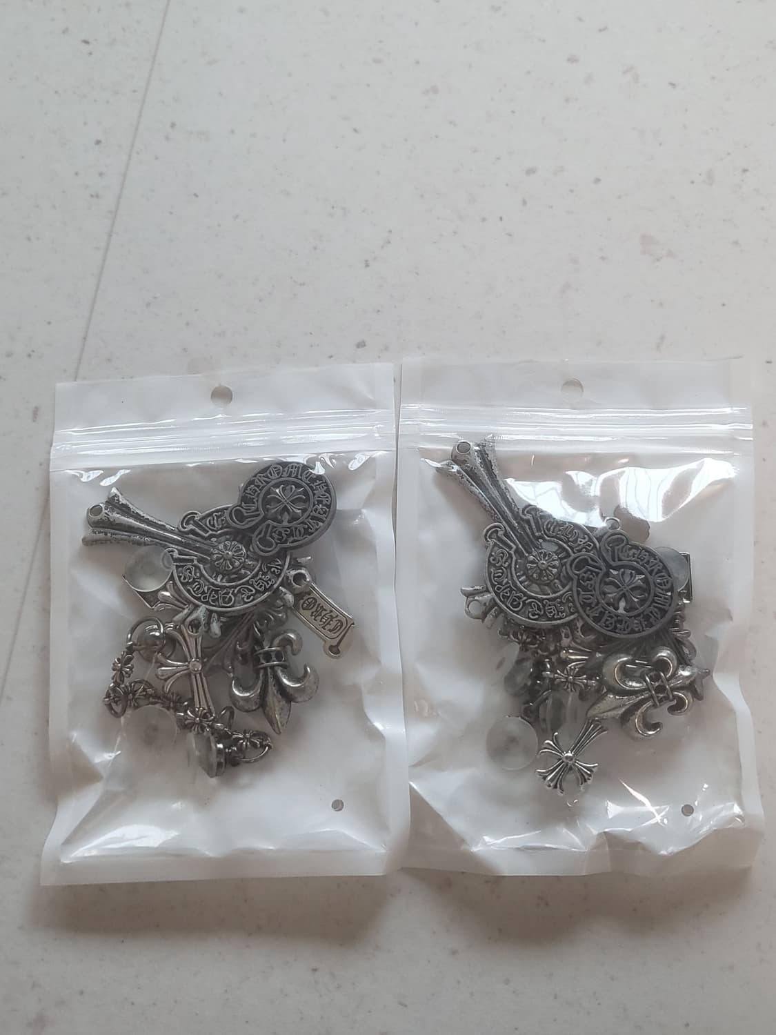 크록스 크롬 스타일 지비츠  상품이미지2