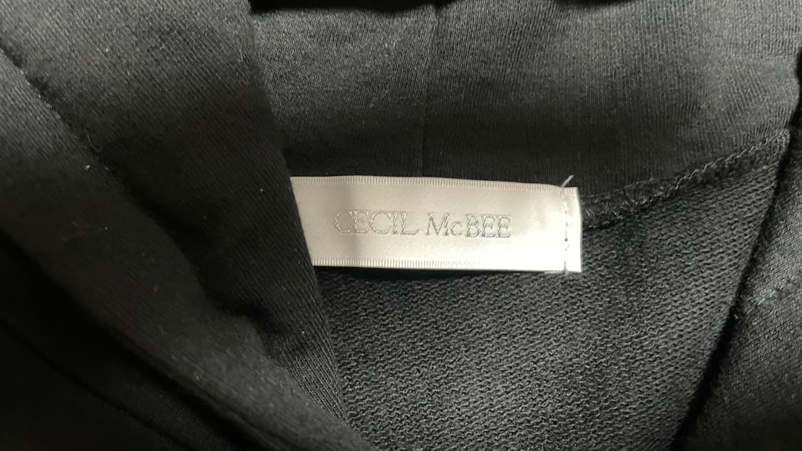 JPN 일본 빈티지 Y2K 갸루 세실맥비 블랙 큐빅 크롭 후드집업 M 상품이미지8