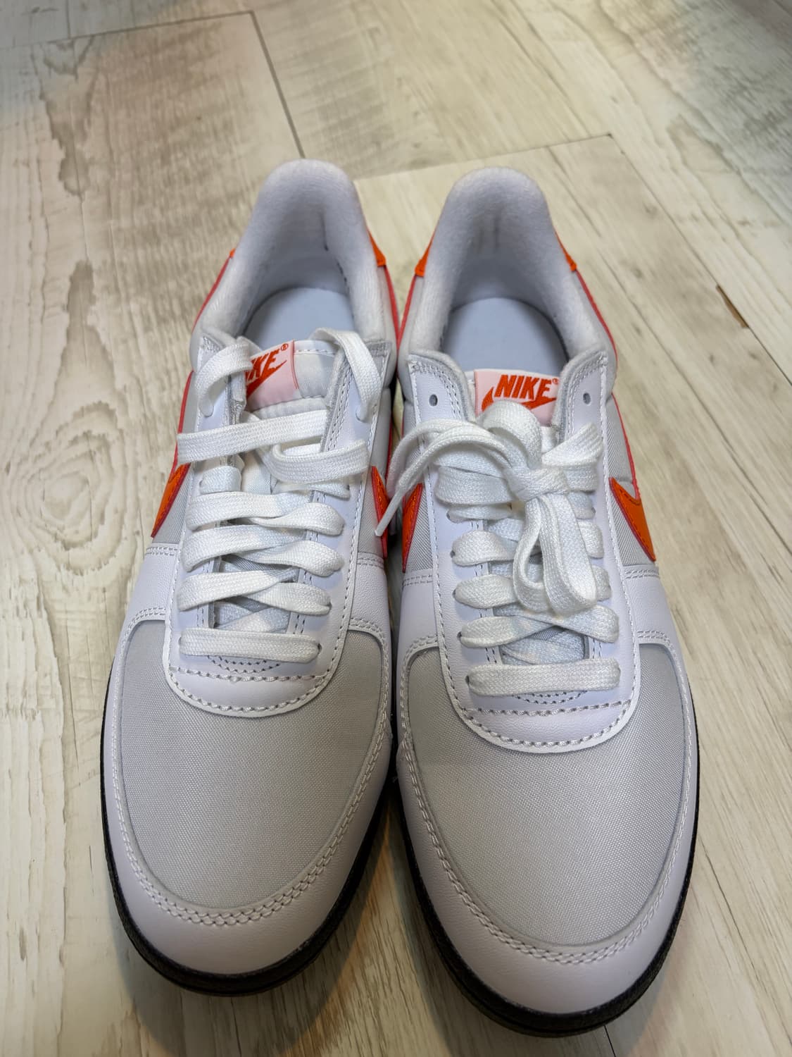 [275] 나이키 필드 제너럴 82 SP 화이트 앤 오렌지 블레이즈 새상 상품이미지3