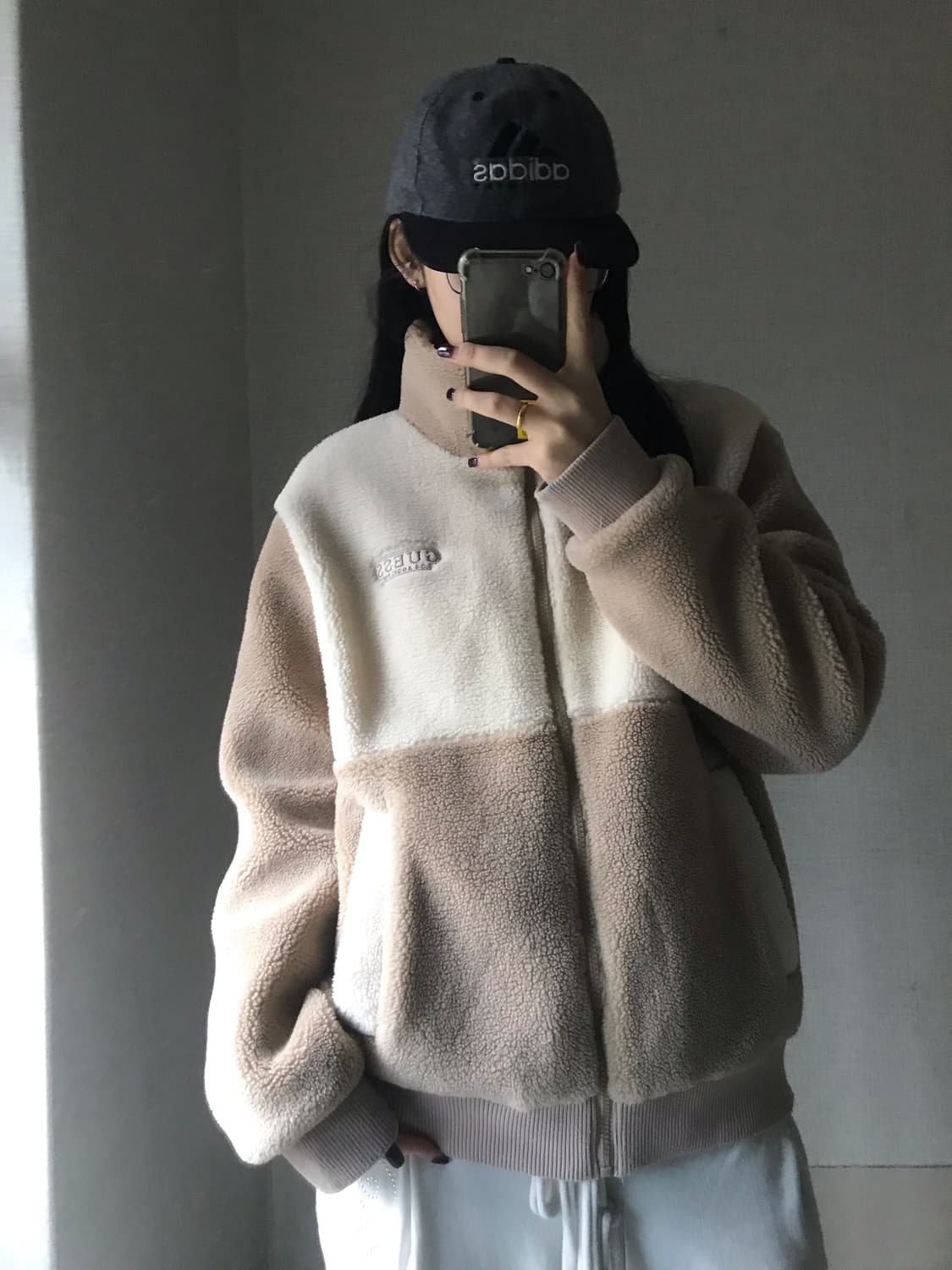 게스 베이지 후리스 상품이미지1