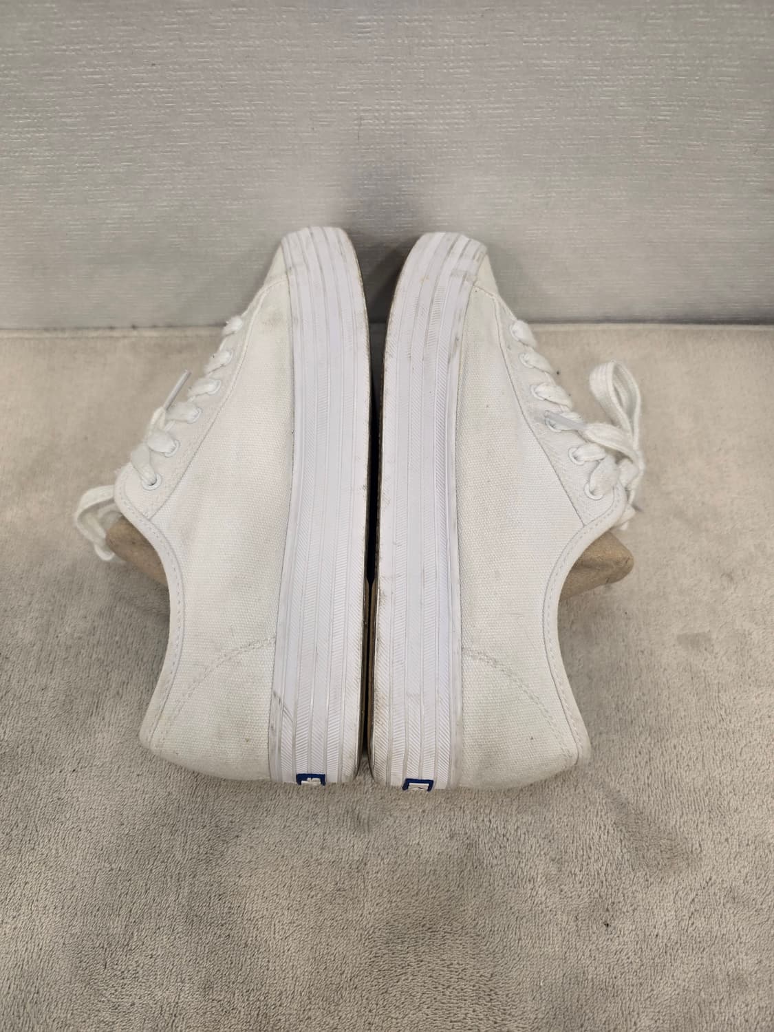 케즈 트리플 킥 흰색 스니커즈 240 상품이미지5