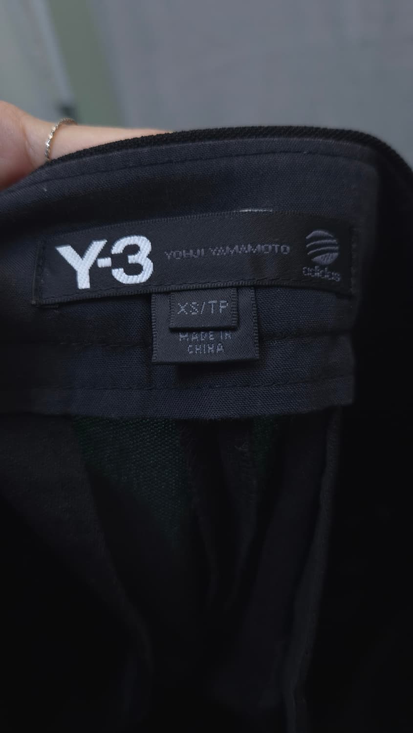 y-3 블랙 와이드 크롭 팬츠 상품이미지3
