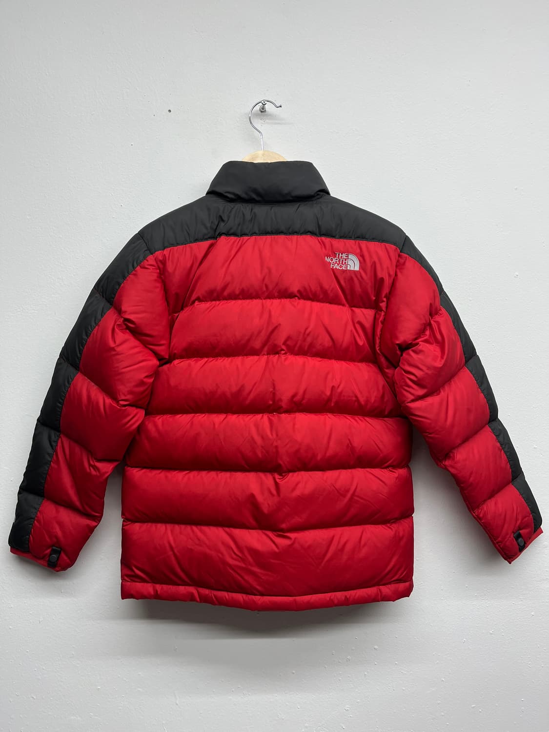 노스페이스 검빨 패딩 L 상품이미지2