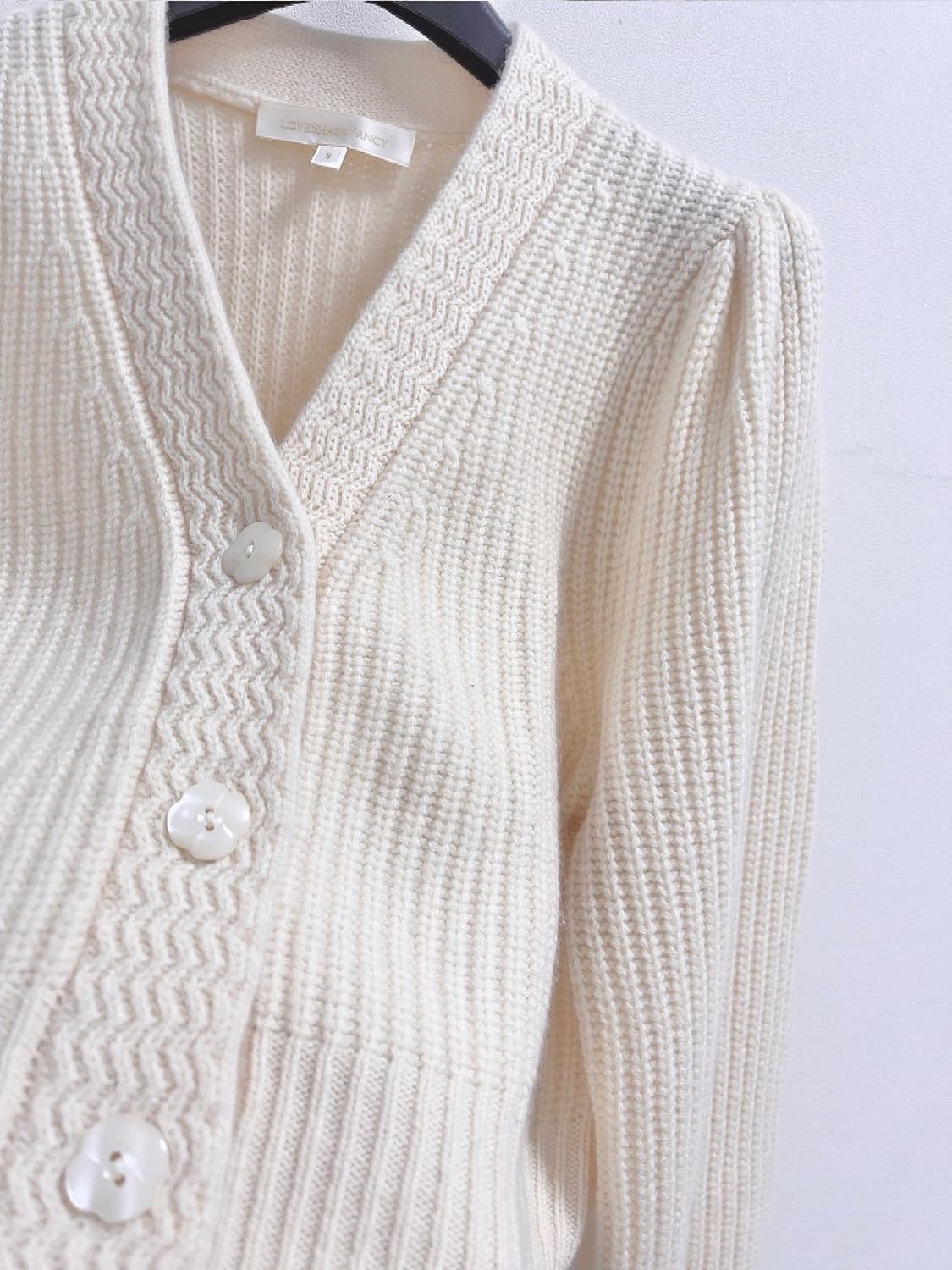 LOVE SHACK FANCY 크림 크롭 울 캐시미어 가디건 상품이미지9