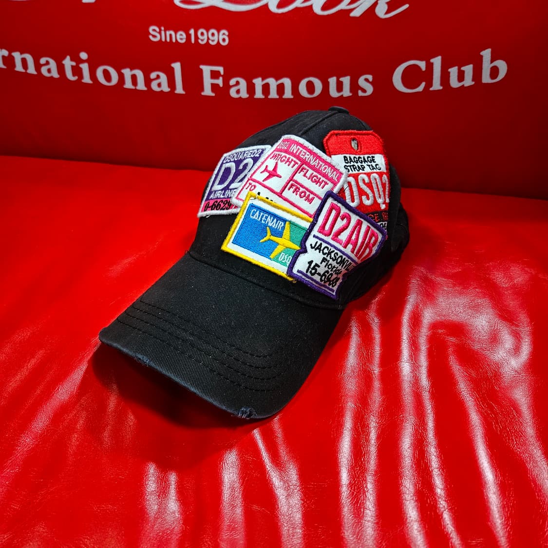  디스퀘어드2 빈티지 워싱 패치드 볼캡 상품이미지1