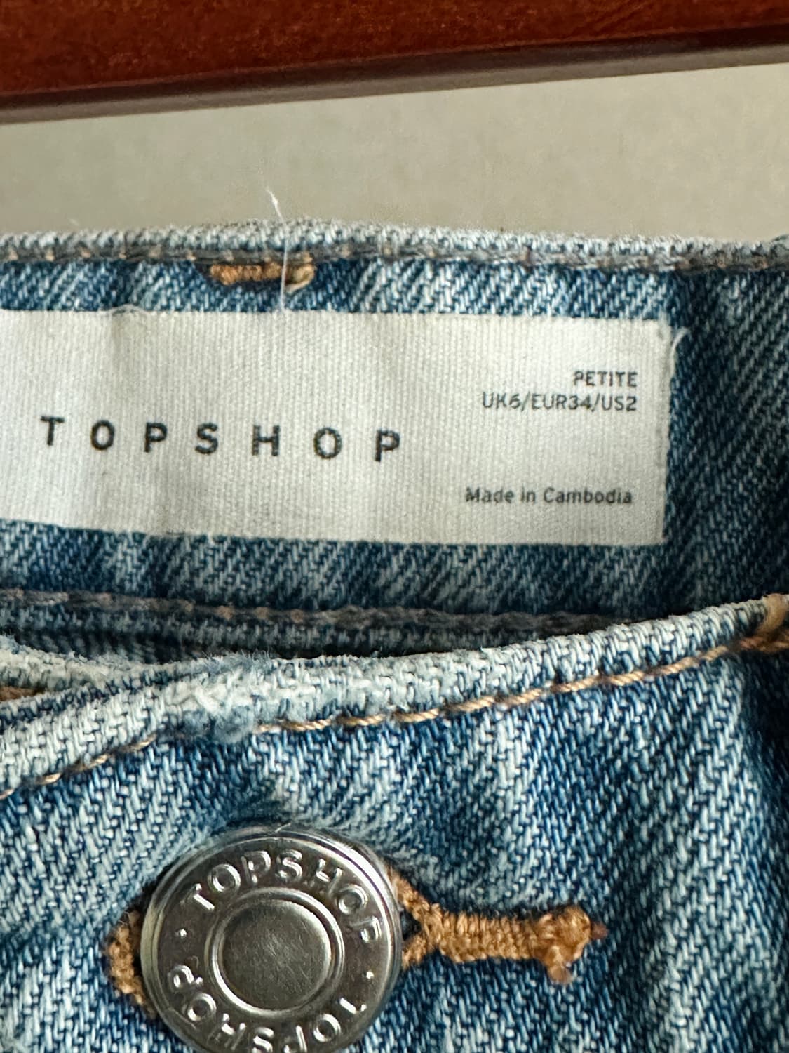 탑샵 로우라이즈 데님쇼츠  상품이미지5