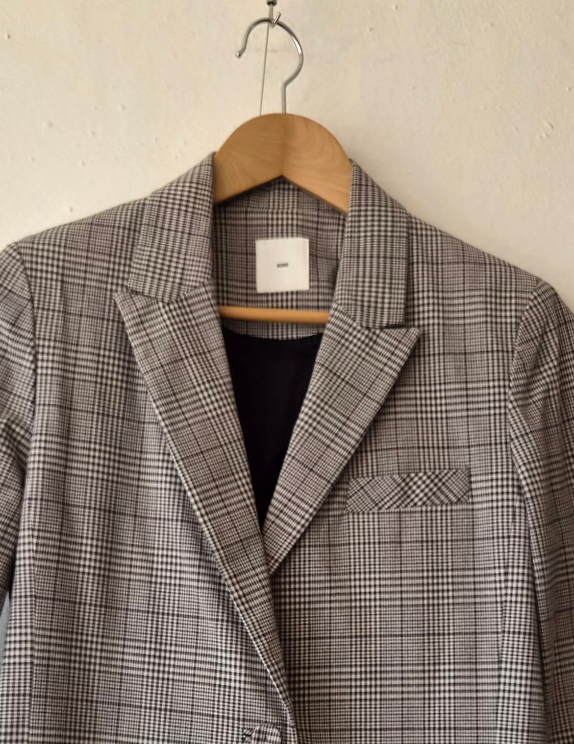 구호 KUHO 여성 체크블레이저미니멀오피스룩자켓 상품이미지1