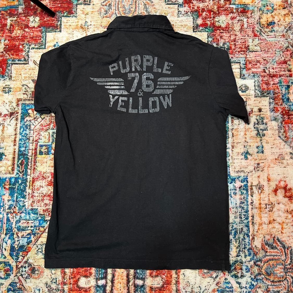 [L] 퍼플 앤 옐로우 백로고 카라 반팔 상품이미지2