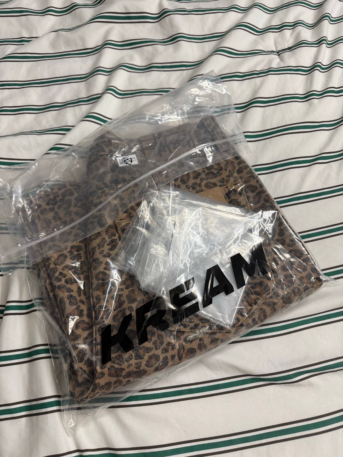 32) 스투시 뉴 클래식 진 레오파드 상품이미지2