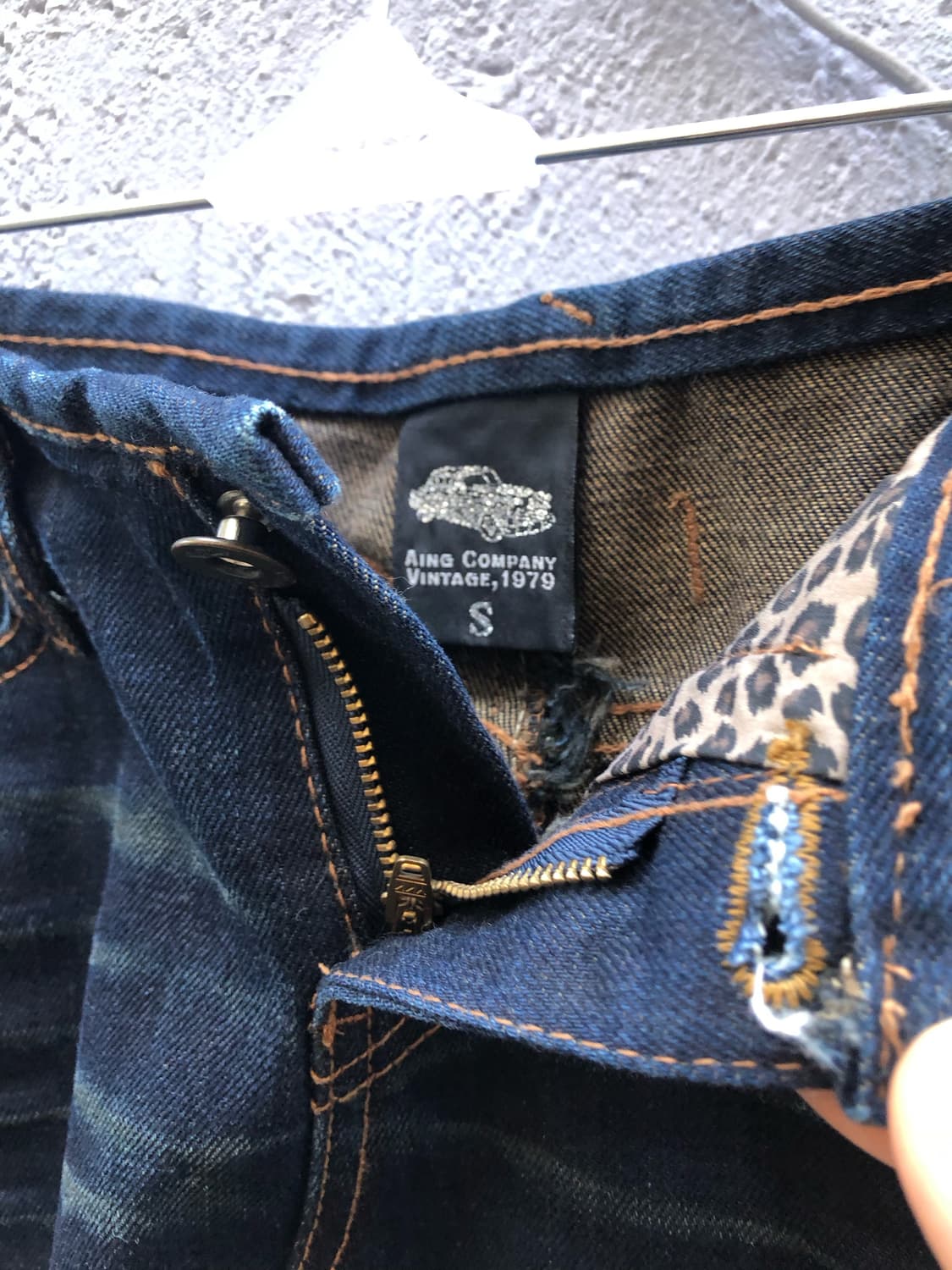 leopard detail dark denim mini skirt  상품이미지4