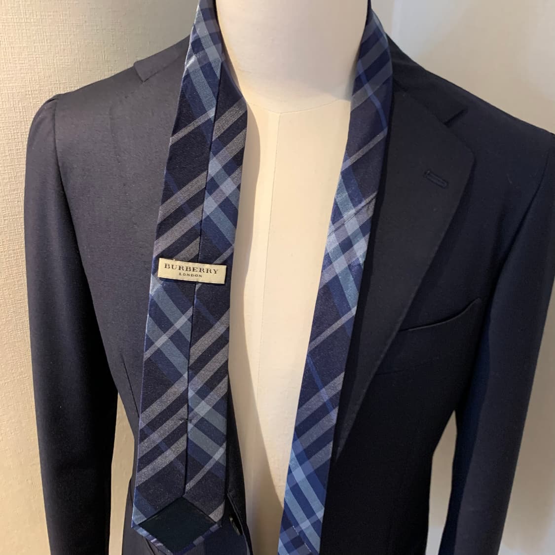 버버리(BURBERRY) 신형라벨 노바체크 명품 슬림넥타이 최상급 상품이미지2