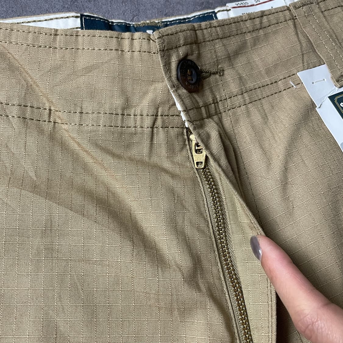 LEVI'S 리바이스 데드스탁 베이지 카고 하프 팬츠 A00774 상품이미지4