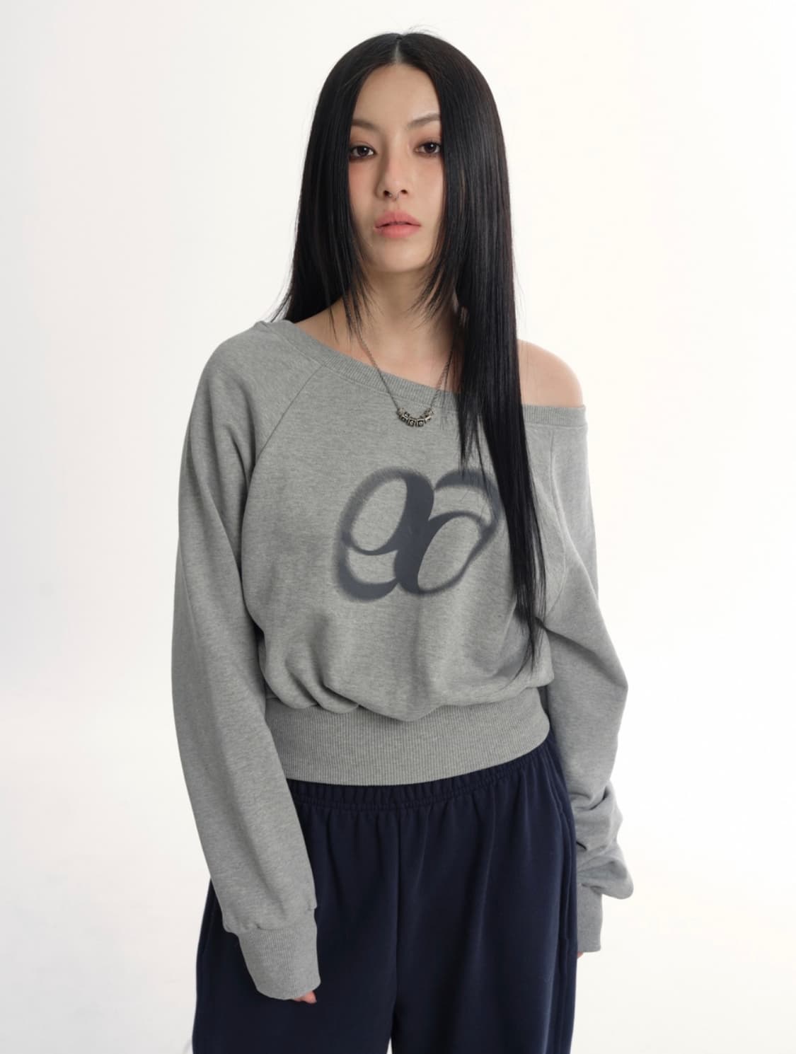 애즈온 MANDY sweatshirt gray 오프숄더 맨투맨 상품이미지3