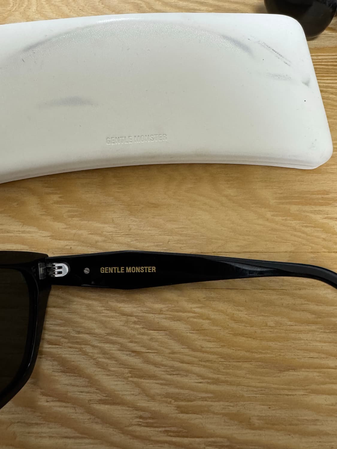 젠틀몬스터 NADA 블랙 (거의 새상품) 상품이미지6