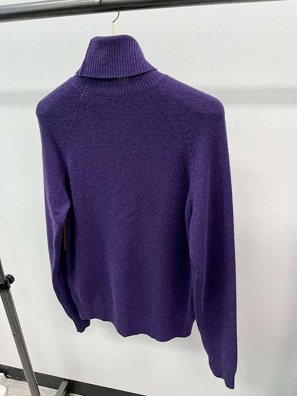 여) 보테가베네타 퍼플 캐시미어100% 니트  상품이미지6