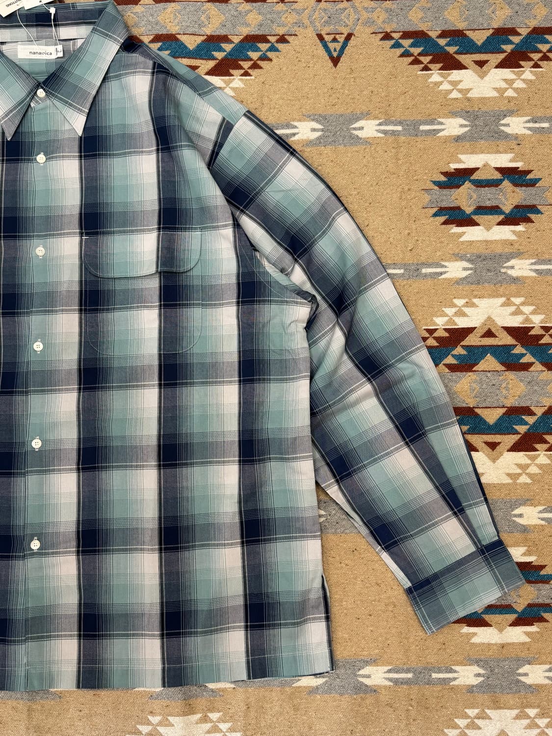 [L][105] 나나미카 레귤러 카라 PK 셔츠 네이비x민트 상품이미지4