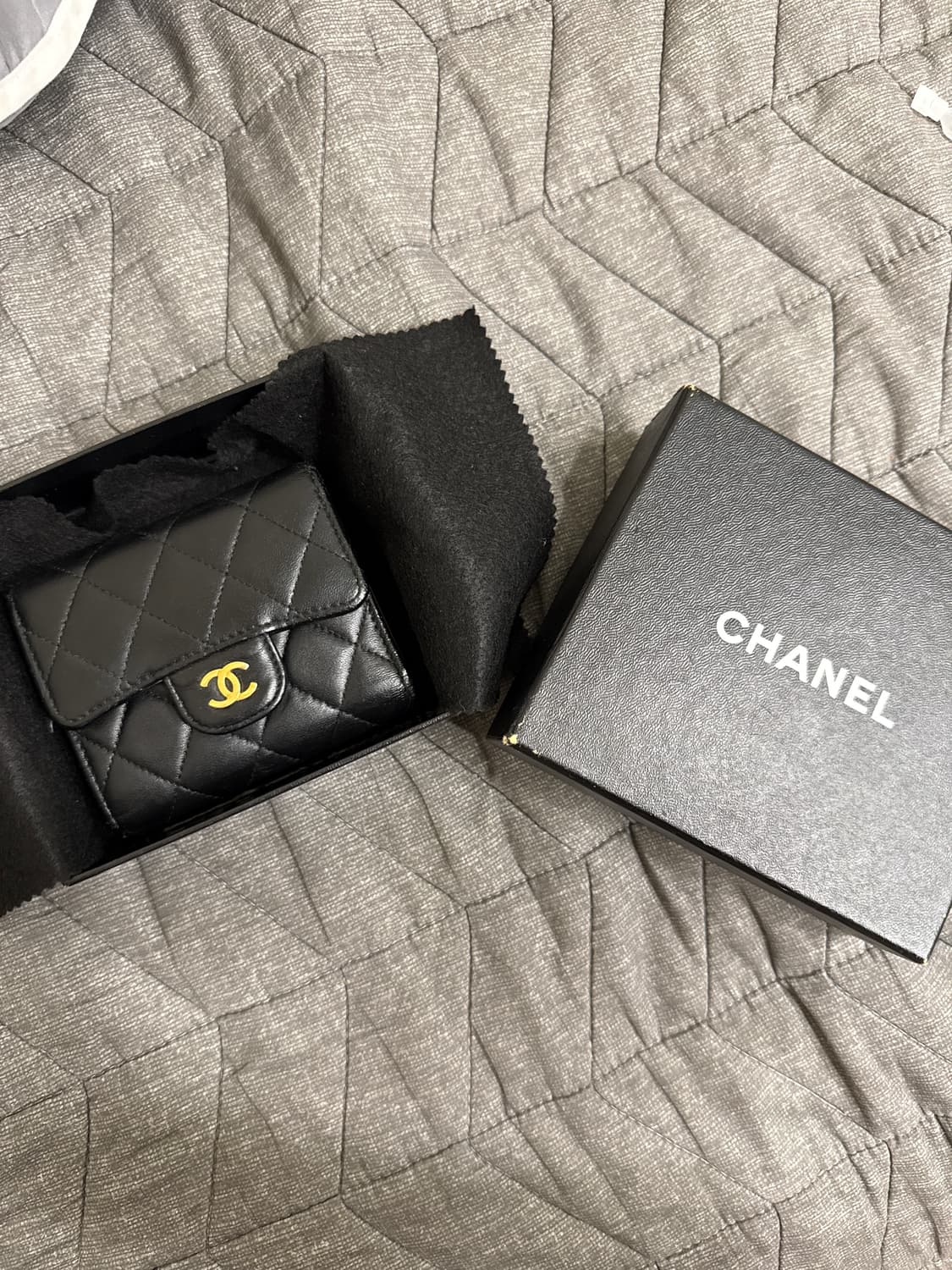 샤넬 반지갑 상품이미지4