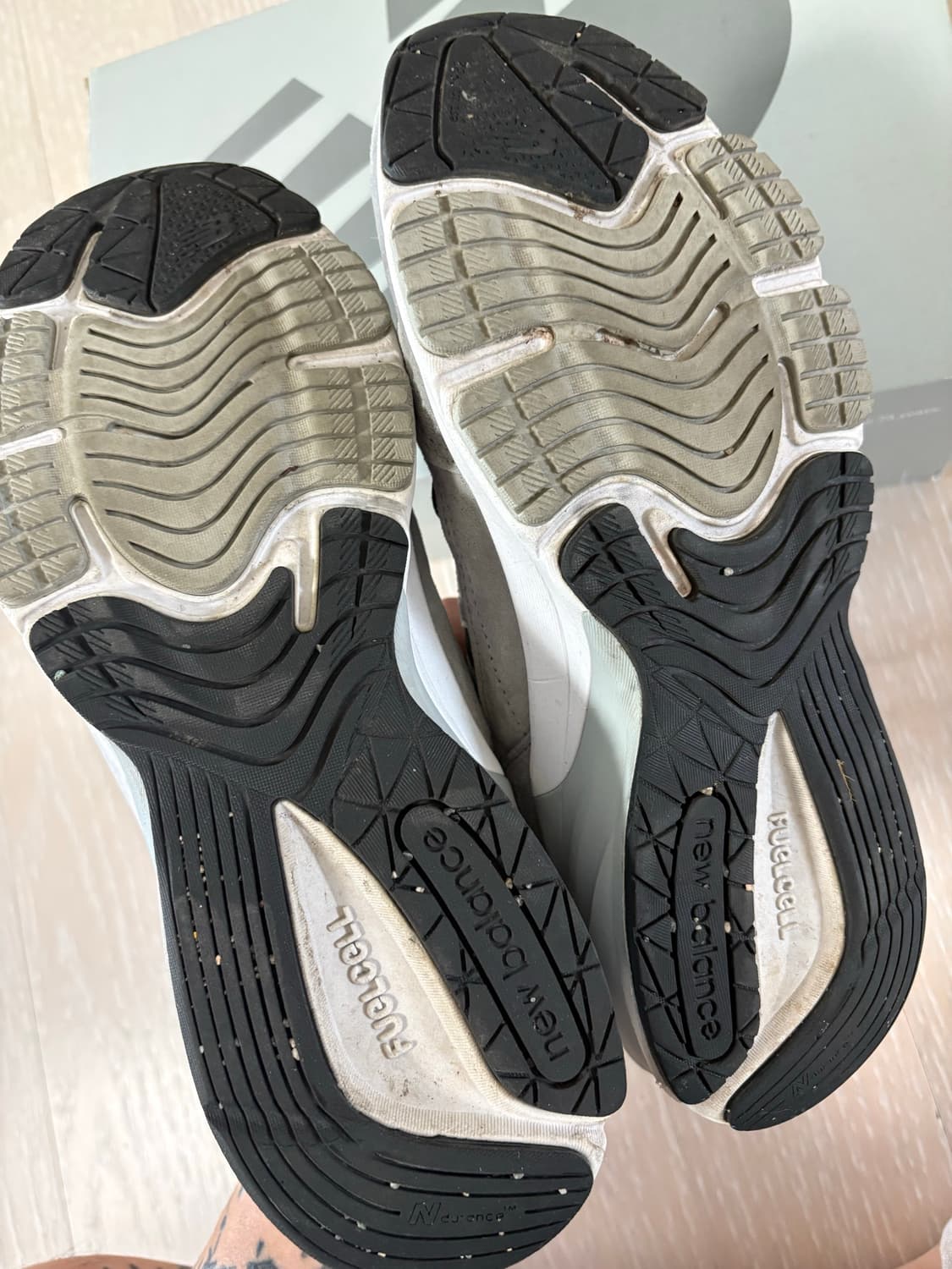 뉴발란스 990v6 그레이 265사이즈 상품이미지5