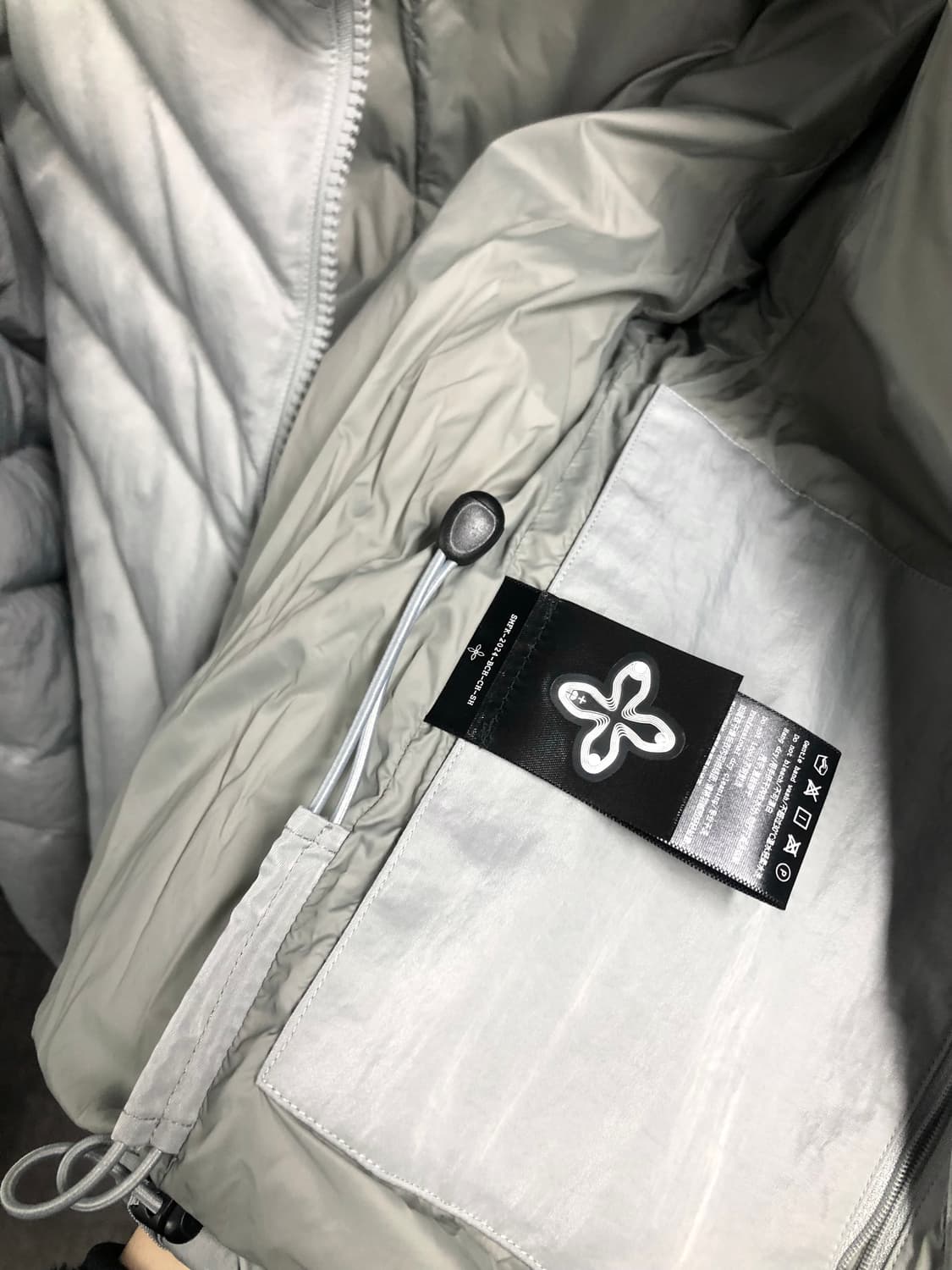 SMFK future storm 실버 와이드 다운 퍼프재킷 패딩 상품이미지7