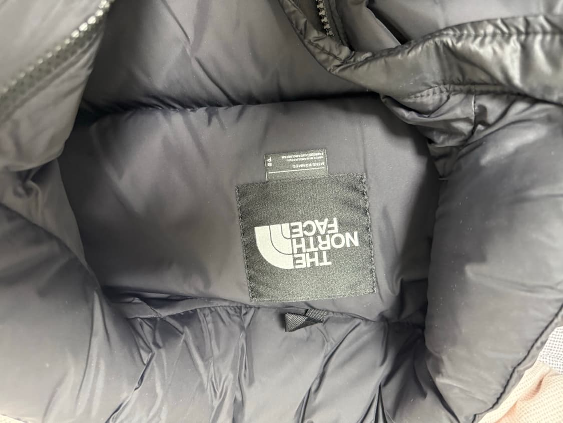 노스페이스 눕시 패딩 블랙 해외판S 상품이미지4