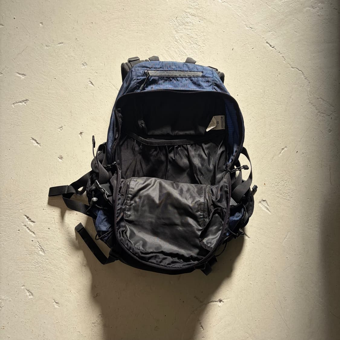 컬럼비아 레드우드 32L 빈티지 백팩 OS 상품이미지8