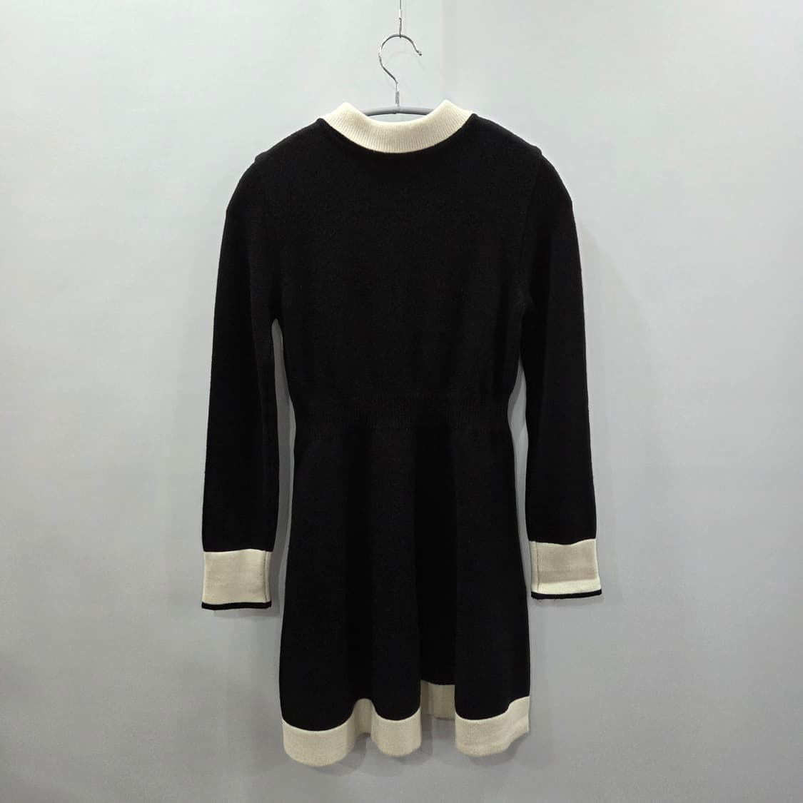 헤지스 여아 니트 원피스 155/13Y 상품이미지5