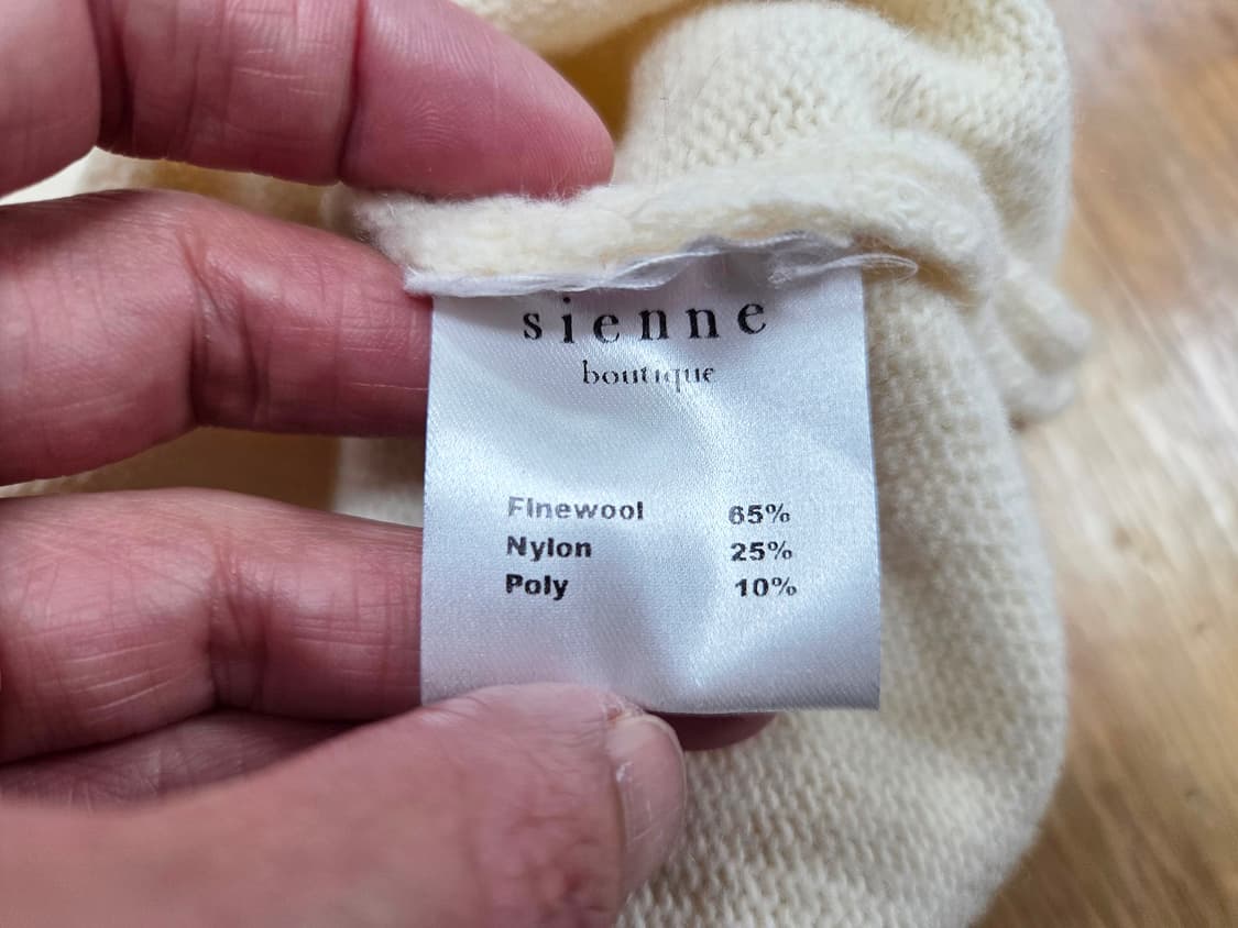 시엔느(SIENNE) 파인울 베스트니트 프리사이즈 상품이미지6