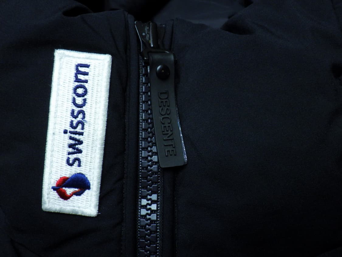 (2XL) 데상트 남성 스위스 레플리카 숏 다운 점퍼 상품이미지5