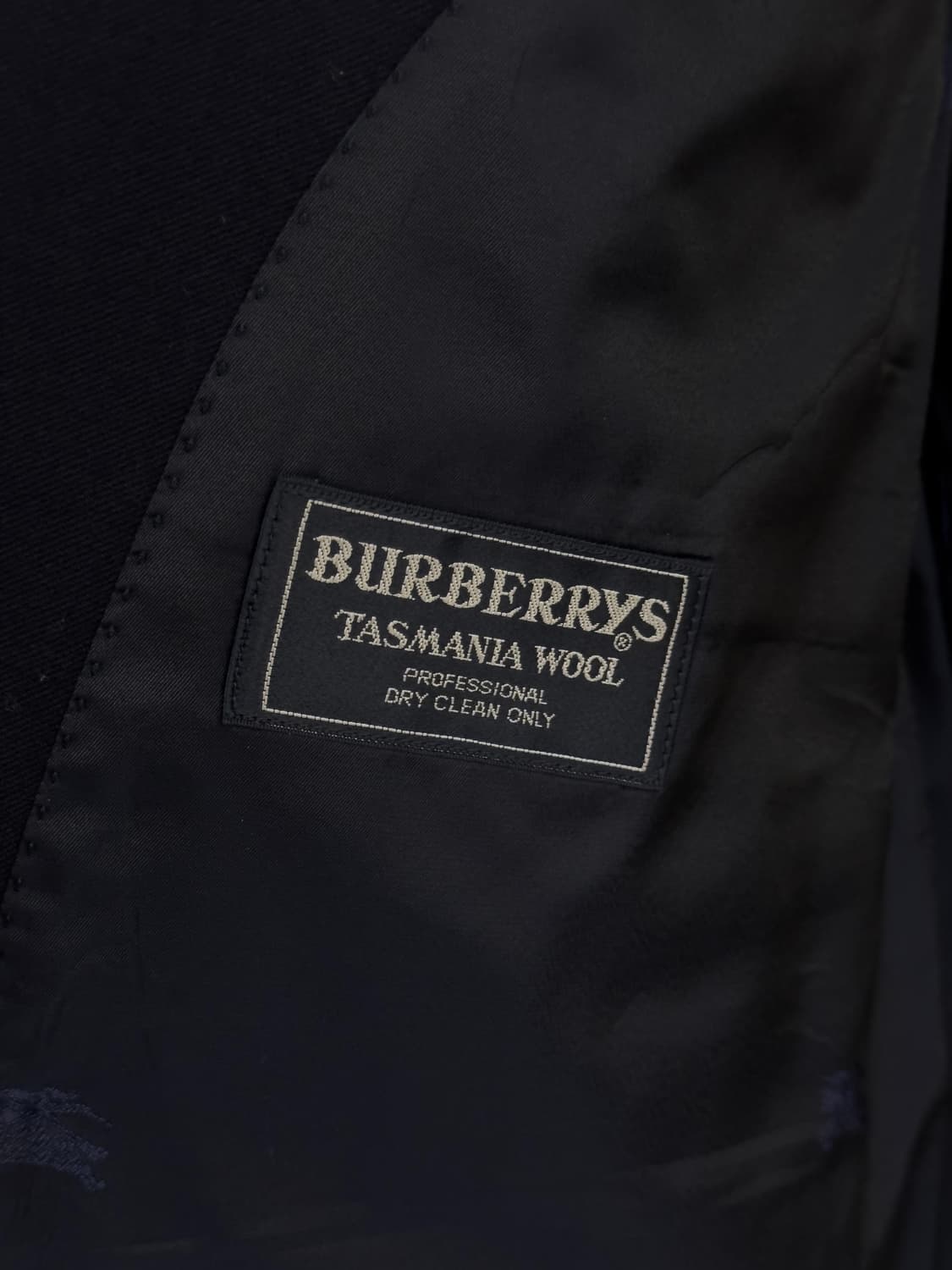 버버리 네이비 금장 수트 상품이미지6