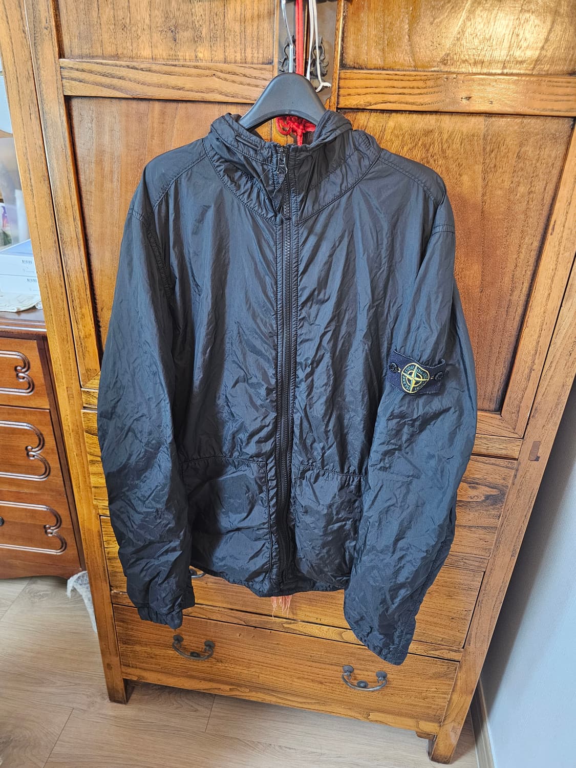 스톤 스톤아일랜드 나일론 자켓 팔아요 안에 기모있음 m 100정도 사이즈 상품이미지2