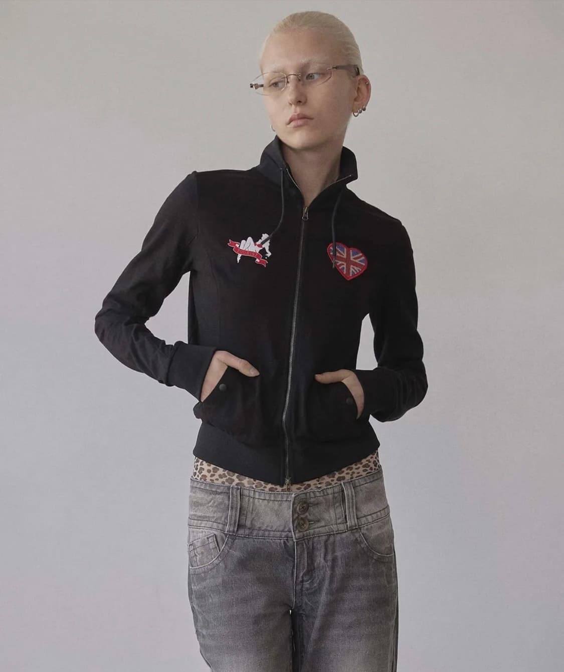 스컬프터 flag track zip-up black 상품이미지1