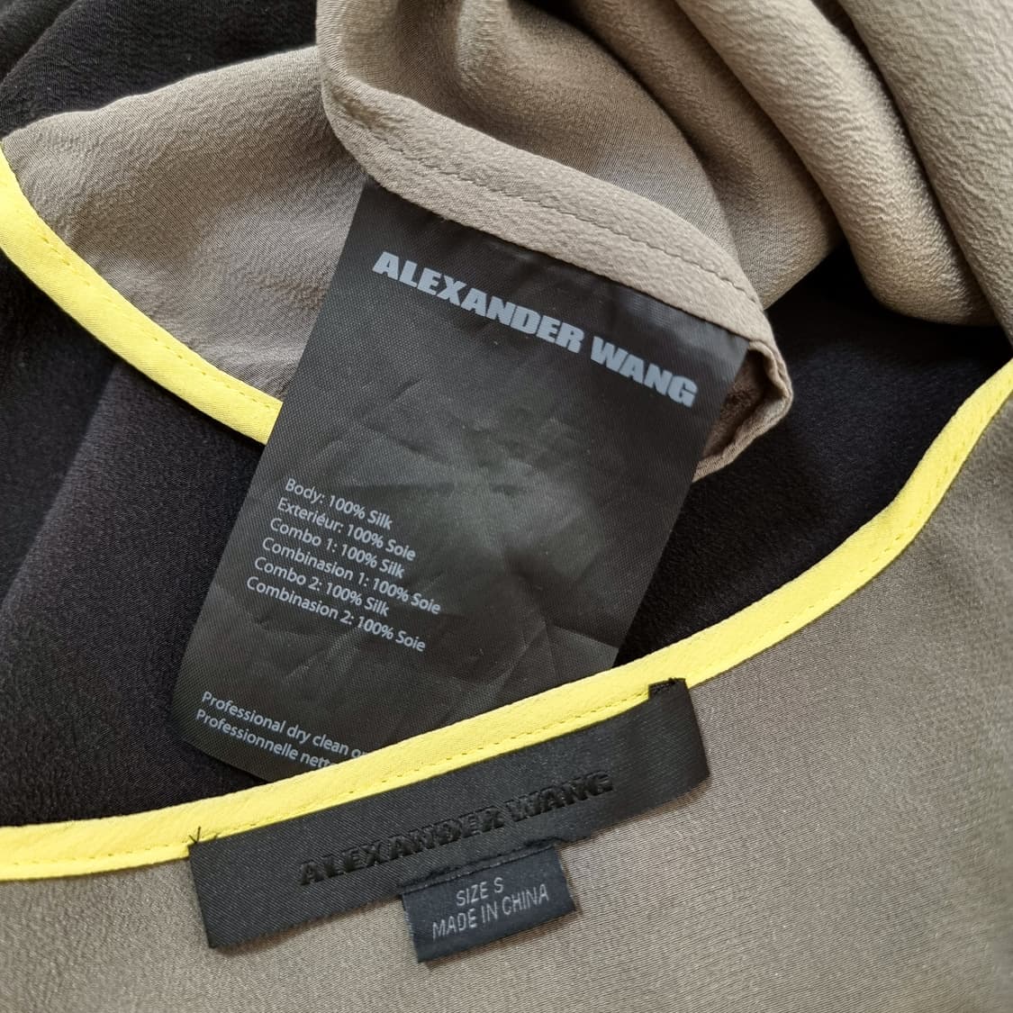 알렉산더왕 블라우스 실크100% (55-66/표기S) 상태좋아요 상품이미지8