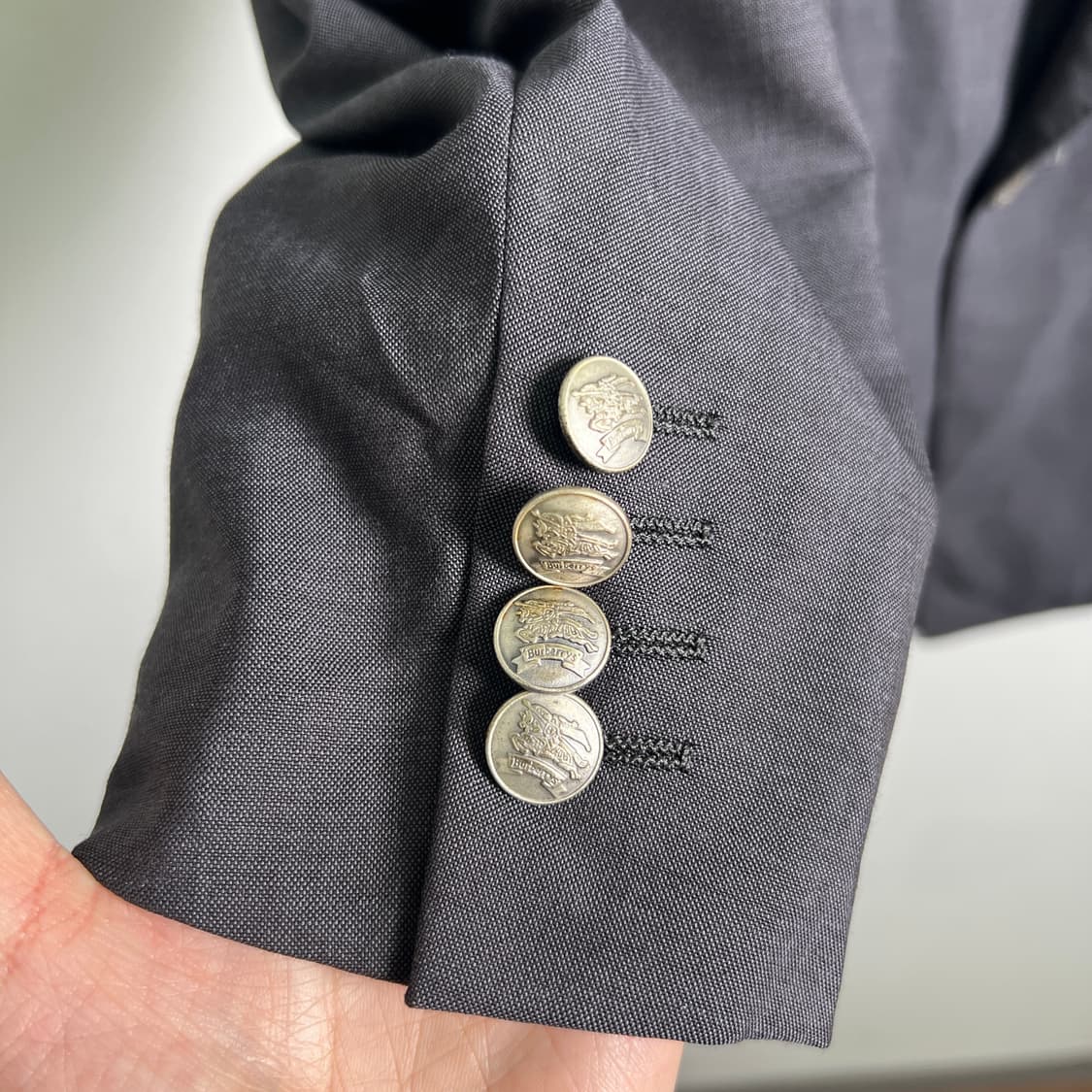 버버리 은장 버튼 더블 브레스티드 블레이저  상품이미지7