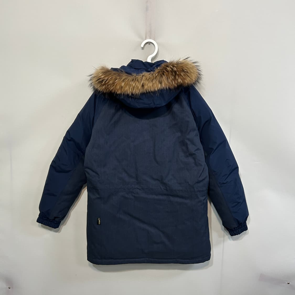 몽벨 남성 라쿤 고어텍스 구스다운 패딩 100  상품이미지3