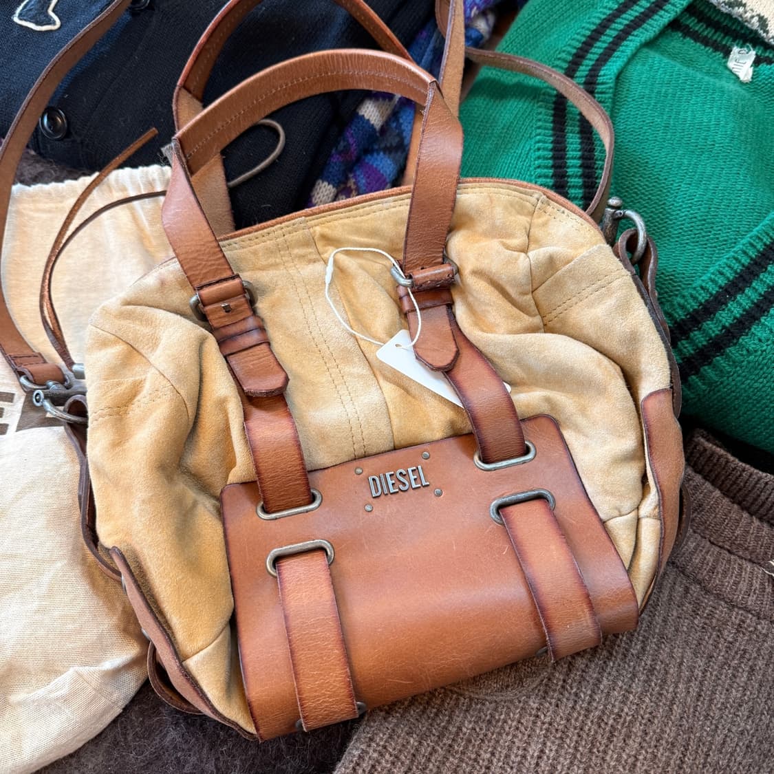 디젤 리얼 레더 스웨이드 토트백 숄더백 상품이미지2